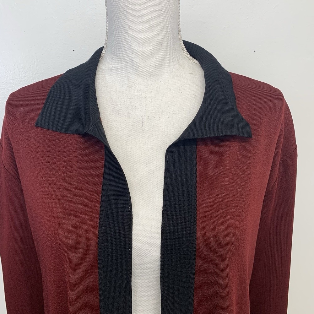 Exclusively Misook Colorblock Cardigan Burgundy Black Open Front Medium Knit - Picture 2 of 9